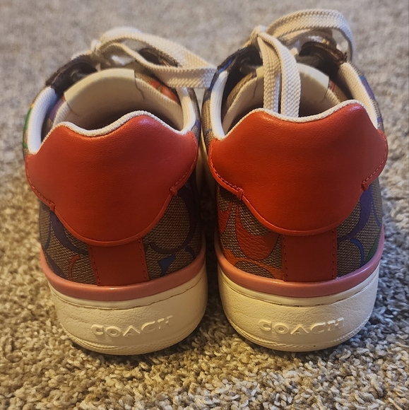 Coach Sneakers Rainbow Signature - Picture 8 of 10